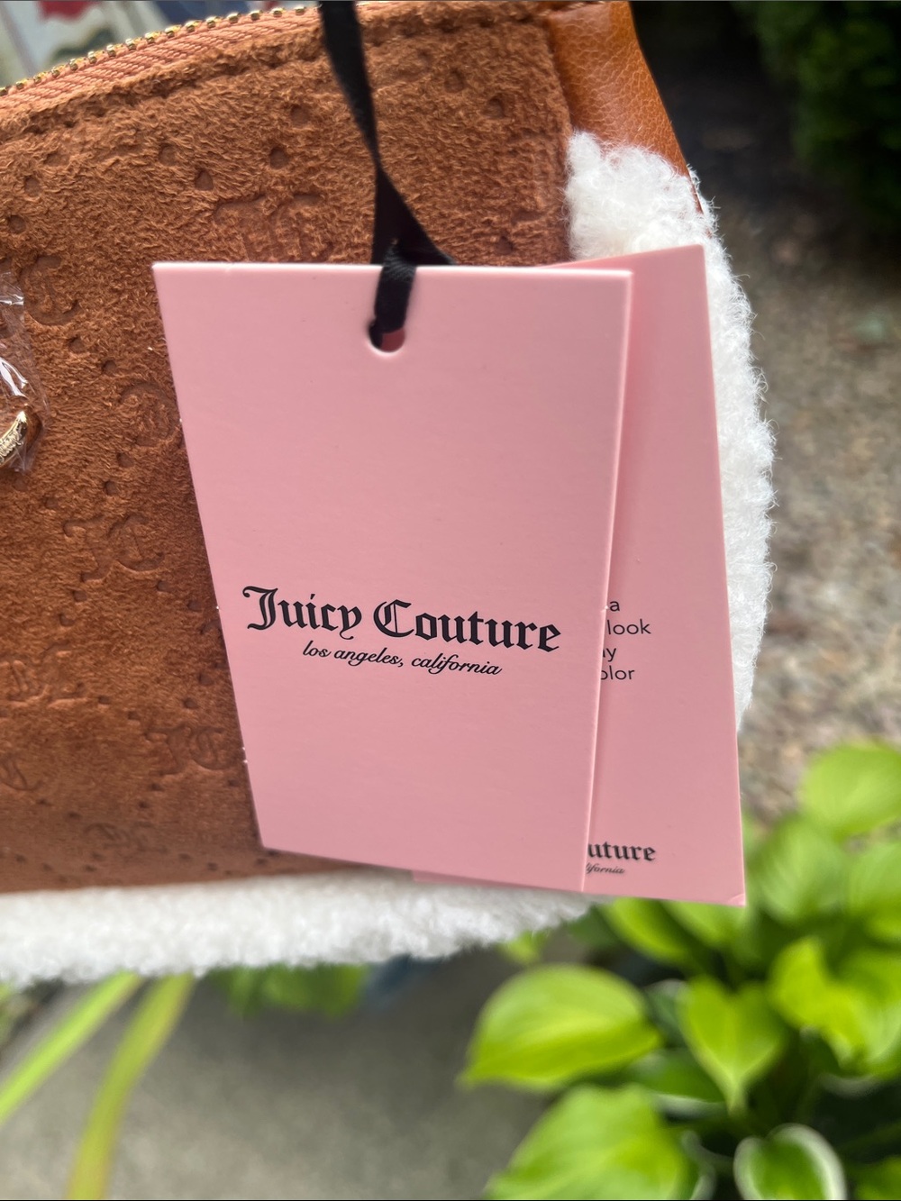Juicy Couture Brown Suede & White Shearling Trim NWT $49 8 x 5 1/2 - Picture 3 of 4